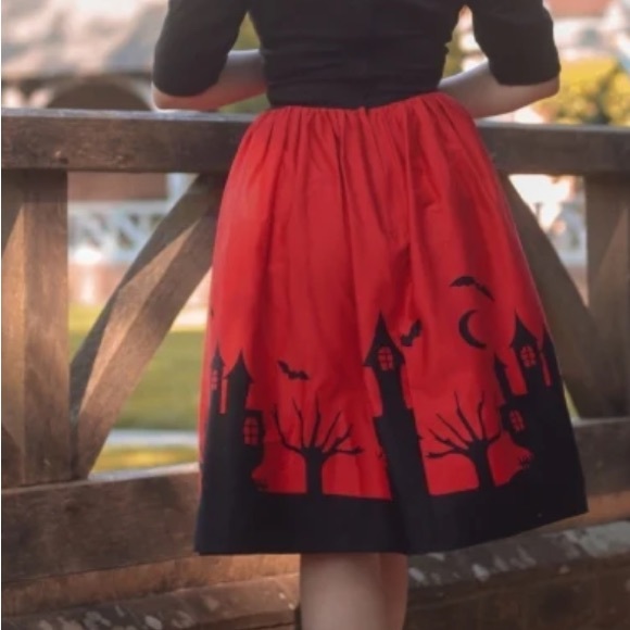 ModclothXCollectif  ALINE Skirt With POCKETS! - Picture 3 of 16